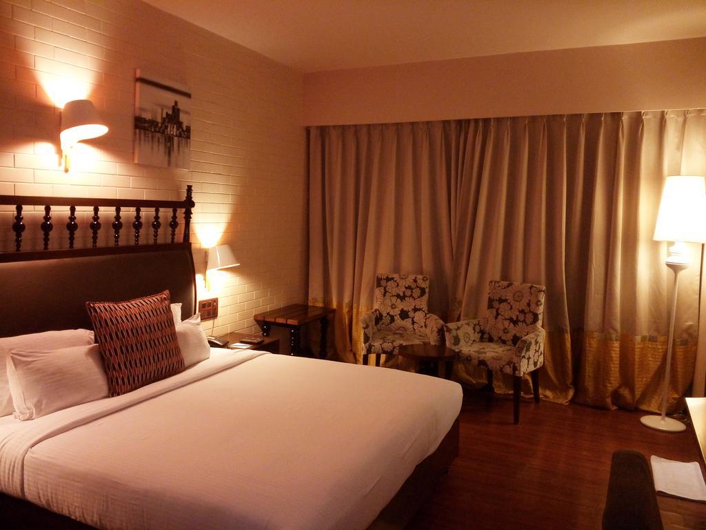 Best Western Plus O2 Indore Exterior foto